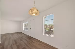 5550 N Braeswood Blvd, Houston, TX 77096 - Photo 5