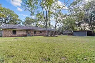 6930 S Oak Bend Dr, Alvin, TX 77511 - Photo 19