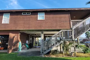 4015 Navarro Dr, Galveston, TX 77554 - Photo 15