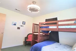 4015 Navarro Dr, Galveston, TX 77554 - Photo 9