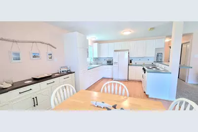 4015 Navarro Drive, Galveston, TX 77554 - Photo 3