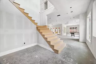 955 W 42nd St, Houston, TX 77018 - Photo 3