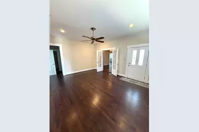 604 E 17th Street, Houston, TX 77008 - Photo 13