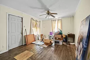 1724 N Ave S, Freeport, TX 77541 - Photo 7