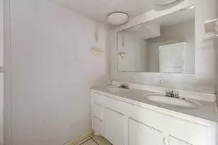 118 Lily St, Lake Jackson, TX 77566 - Photo 21