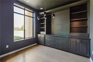 4558 Hicks Ln, Bryan, TX 77845 - Photo 35