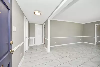 8119 Concho St Street, Houston, TX 77036 - Photo 3