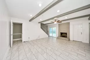 8119 Concho St St, Houston, TX 77036 - Photo 11