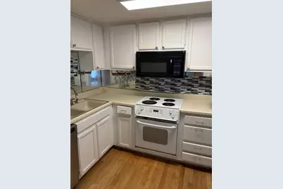 2016 Main Street #1620, Houston, TX 77002 - Photo 5