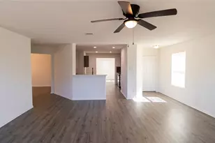 2314 Zephyr Ln, Rosenberg, TX 77471 - Photo 5