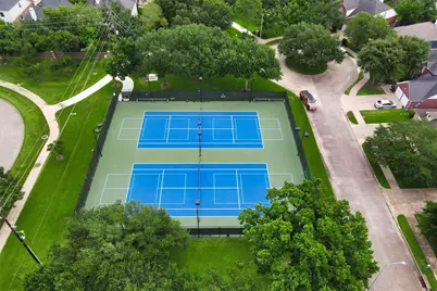 6102 Breezy Hollow Lane, Katy, TX 77450 - Photo 7