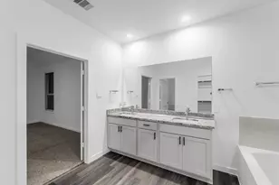 387 Westlake Terrace Dr, Conroe, TX 77304 - Photo 31