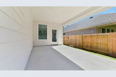 387 Westlake Terrace Drive, Conroe, TX 77304 - Photo 37