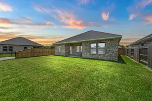 243 Magnolia Laurel Dr, Alvin, TX 77511 - Photo 21