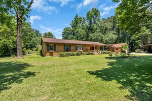 1439 County Rd 318, Cleveland, TX 77327 - Photo 1
