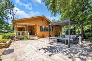1439 County Rd 318, Cleveland, TX 77327 - Photo 5