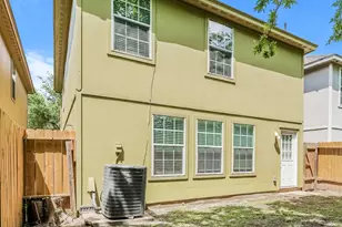 4951 S Cancun Dr, Houston, TX 77045 - Photo 17