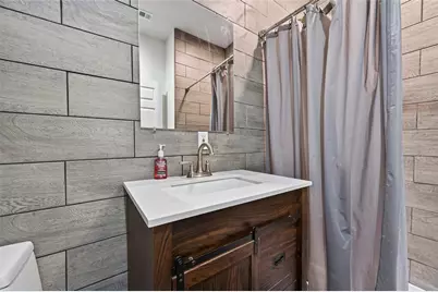 204 King Dr, Columbus, TX 78934 - Photo 35