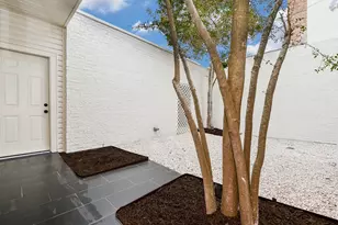 7528 Chevy Chase Dr, Houston, TX 77063 - Photo 31