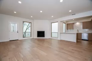 7528 Chevy Chase Dr, Houston, TX 77063 - Photo 13