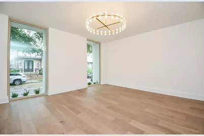 7528 Chevy Chase Drive, Houston, TX 77063 - Photo 5