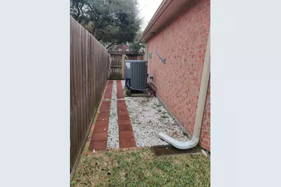 3136 Moonlit Lake Circle, League City, TX 77573 - Photo 25