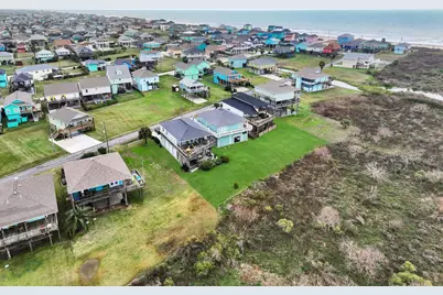 943 Sand Dune Drive, Crystal Beach, TX 77650 - Photo 43