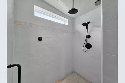 943 Sand Dune Drive, Crystal Beach, TX 77650 - Photo 35