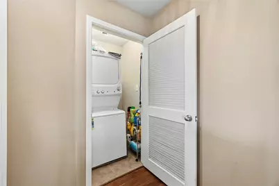 7014 Woodridge Row Drive, Houston, TX 77087 - Photo 3