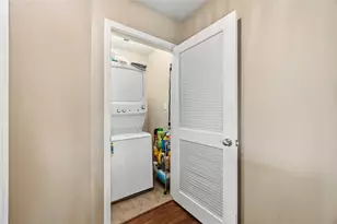 7014 Woodridge Row Dr, Houston, TX 77087 - Photo 3