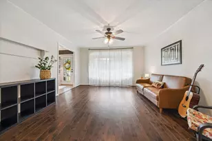 2109 Tison St, Brenham, TX 77833 - Photo 5