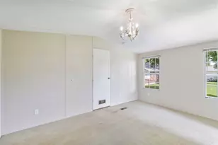 518 Elena Ln, Highlands, TX 77562 - Photo 23