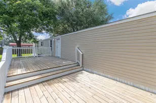 518 Elena Ln, Highlands, TX 77562 - Photo 7