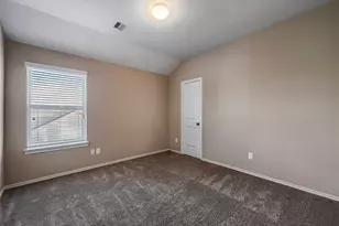 1746 Kilmory Ct, Houston, TX 77014 - Photo 15