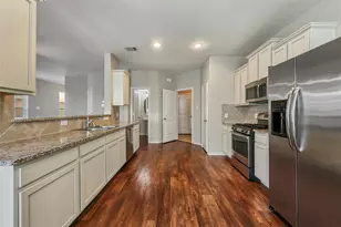 1746 Kilmory Ct, Houston, TX 77014 - Photo 7