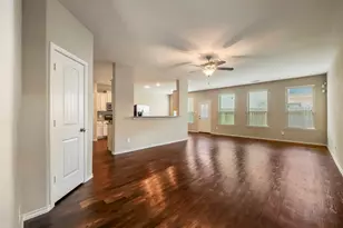 1746 Kilmory Ct, Houston, TX 77014 - Photo 3