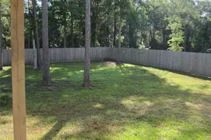 9805 Cold Creek, Conroe, TX 77306 - Photo 19