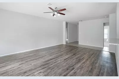 9805 Cold Creek, Conroe, TX 77306 - Photo 5