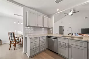 10119 Golden Meadow Dr, Houston, TX 77064 - Photo 13