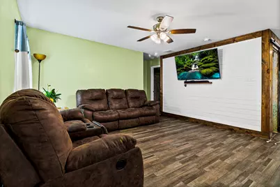 125 Thyme, Livingston, TX 77351 - Photo 5
