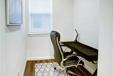 2804 Grand Fountains Drive #C, Houston, TX 77054 - Photo 9