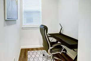 2804 Grand Fountains Dr, Houston, TX 77054 - Photo 9