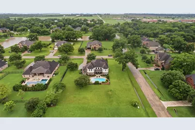 3926 Crystal Cascade Lane, Richmond, TX 77406 - Photo 43