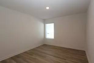 946 Garden Path Dr, Willis, TX 77378 - Photo 15