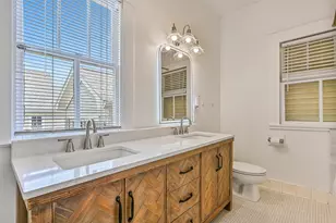 1615 Winnie St, Galveston, TX 77550 - Photo 23