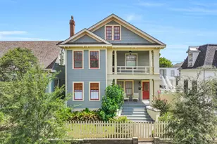 1615 Winnie St, Galveston, TX 77550 - Photo 1