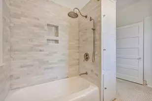 1615 Winnie St, Galveston, TX 77550 - Photo 25