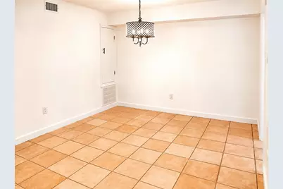 2744 Briarhurst Drive #31, Houston, TX 77057 - Photo 11