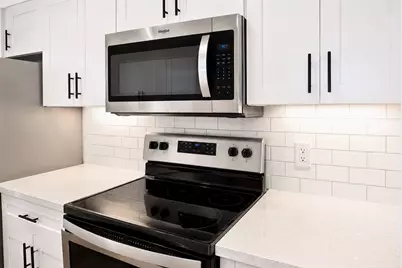 2744 Briarhurst Drive #31, Houston, TX 77057 - Photo 15