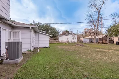 200 W Caroline Street #A, Trinity, TX 75862 - Photo 29